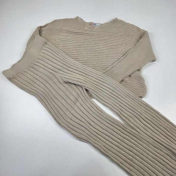 Free People FP Beach Lounge Set Womens Small Ribbed Knit Flare Pants 2 Piece - Picture 1 of 16